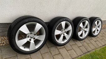ELEKTRONY R17 5x112 obute na 225/45 R17 - 5