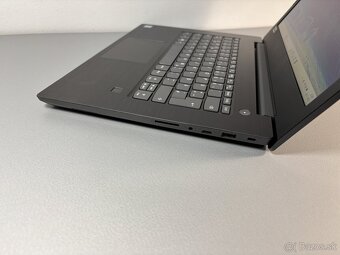 #045 - Lenovo V330/i5 8250U/32GB RAM/SSD+HDD - 5