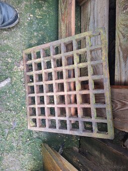 Liatinovy rost do krbov pecí a iné 22 - 5