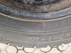 Zimne pneu 205/55 R16 Dot 2817 2ks BEZ DISKOV LEN PNEU - 5