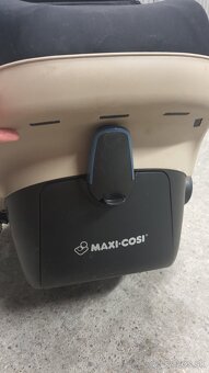 Autosedacka Maxi cosi Pebble Plus Nomad - 5
