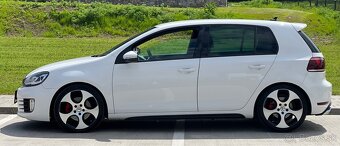 Volkswagen Golf VI GTI 2.0TSI - 5