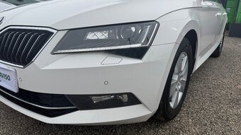 Škoda Superb Combi 2.0 TDI Ambition DSG - 5