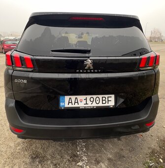 Predam Peugeot 5008 1.2 PureTech 7miestne - 5