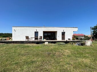 Rodinný dom s pozemkom 2 395 m², Kolárovo, Komárno - 5