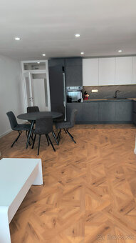 Nanovo zrekonštr, a moderne zariadený byt v centre BA,Gajova - 5