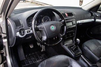Škoda Octavia Combi 2.0FSI 4x4 Scout - 5
