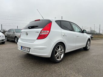 Hyundai i30 1.6 benzín, 84kW, MT/5, rok:08.2007. - 5