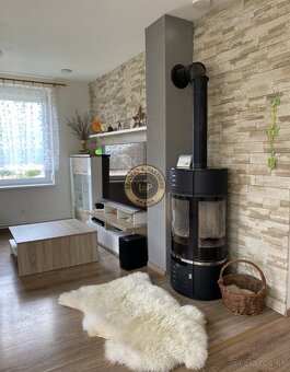 NOVINKA Nízkoenergetické rodinné sídlo s WELLNESS - Záborské - 5