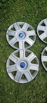 Puklice Ford - 5