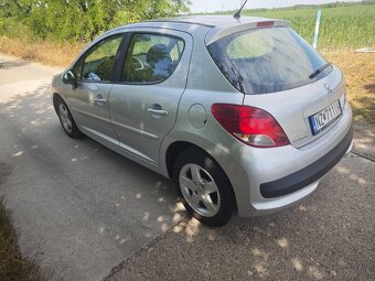 Peugeot 207 - 5