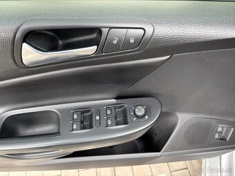 VW Passat B6 2.0 TDI 103 kW HIGHLINE - 5