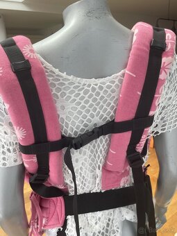 Nosic Be Lenka, zvacseny toddler, satka Sestrice Herbs Eve - 5