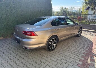 Volkswagen Passat 2,0 BiTDI 4x4 Highline Top sta nafta - 5