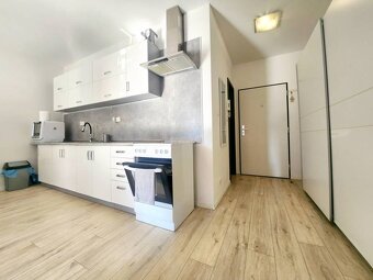 ASSENZIO - PRENÁJOM - 1.5 IZBOVÝ BYT - 40 M² - NEJEDLÉHO - D - 5