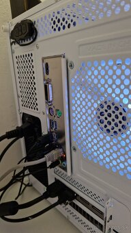 PC ZOSTAVA RYZEN + MONITOR 24“, KLÁVESNICA, MYŠ, REPRO - 5