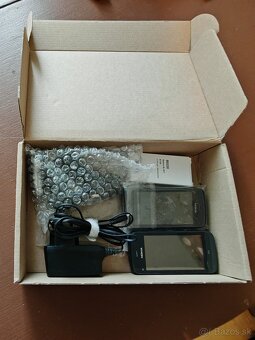 Nokia c5 - 5
