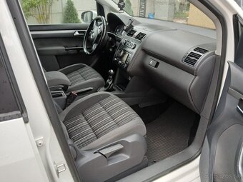 Volkswagen touran 2.0 tdi cross 7 - miestne - 5
