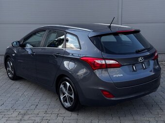 Hyundai i30 CW 1.6i MPI CVVT Family - 5
