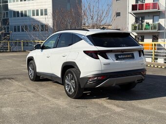 Hyundai Tucson hybrid - 5