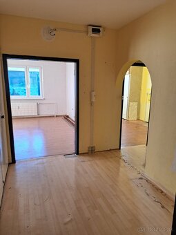 3-izb. byt s loggiou na ul. Jula Horvátha - 5