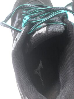 nepremokavé tenisky Mizuno - 5