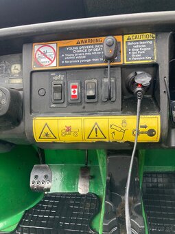 John Deere Gator 850d - 5