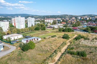 NA PREDAJ stavebný pozemok priamo v Bardejove - výborná loka - 5