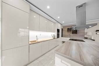 Luxusný 3.izbový rodinný dom v Dunajskej Strede s garážou - 5