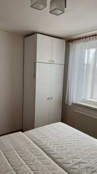 3x šatníková skrina - 5