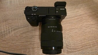 SONY A 6400 + OBJEKTÍVY  SONY 18-135 a  16-50 OSS - 5