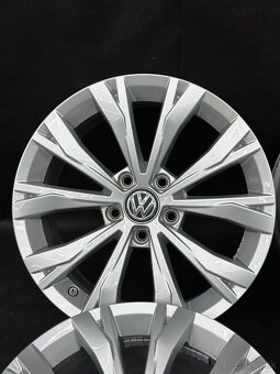 5x112 r17Montana Passat b8 tiguan superb 3 - 5