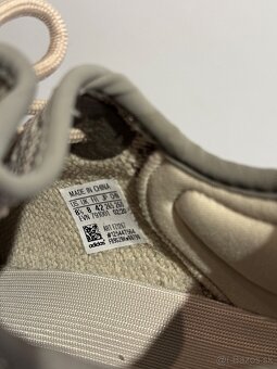 Yeezy Boost V2 Zyon - 5