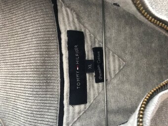 TOMMY HILFIGER originál sivý pánsky svetrik XL - 5