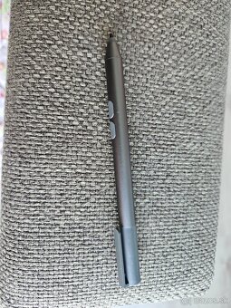 ASUS ZenBook UX481 - 5