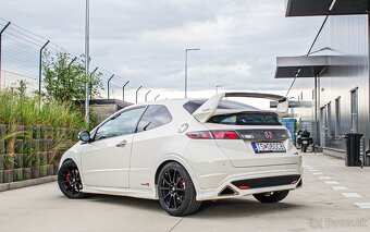 Honda Civic TypeR FN2 2.0 i-VTEC 148kW Championship White - 5