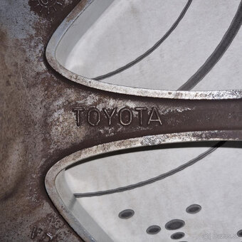 Hliníkové Toyota disky 5x100 R16 6,5J ET45 - 5