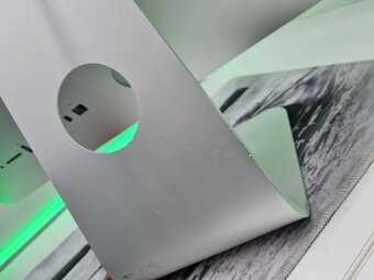 🍏 Apple iMac 21.5" | i5 | 8GB | SSD | Late 2012 | EMC 2544 - 5