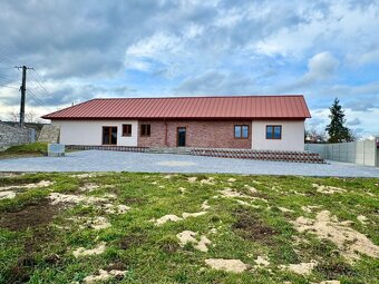 MAĎARSKO - HIDASNÉMETI - NOVOSTAVBA 4 IZBOVÝ RD 161 M2, TERA - 5