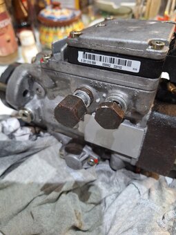 Vstrekovacie čerpadlo BOSH - 5