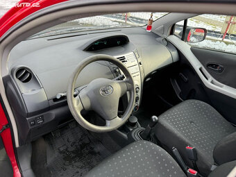 Prodám Toyota Yaris 1.0 VVT-i - 5