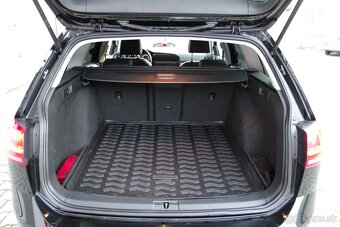 Volkswagen Golf Variant 2.0TDI Highline DSG, Masážné sedadlá - 5