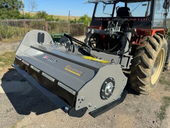Mulčovač za traktor JANSEN AGF-160 - 5