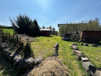 Celoročná chata, 399 m² vysporiadaný pozemok, studňa - 5