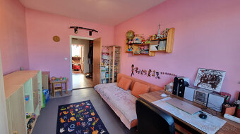 3-izbový, zariadený byt, 70 m2, zasklena loggia, klimatizáci - 5