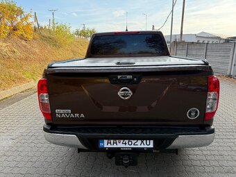 NISSAN NAVARA 2,3 dCi 4x4 - 5