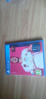 Predám hry ps4 - 5