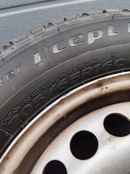 vw Transporter T5 T6 zimné pneu + disky - 5