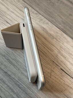 Apple iPhone 11 64GB White TOP STAV - 5