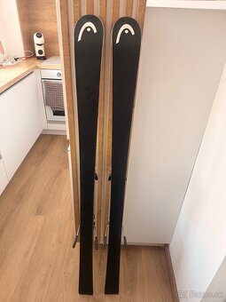 Lyže HEAD,lyzriarky + palice...120€ - 5